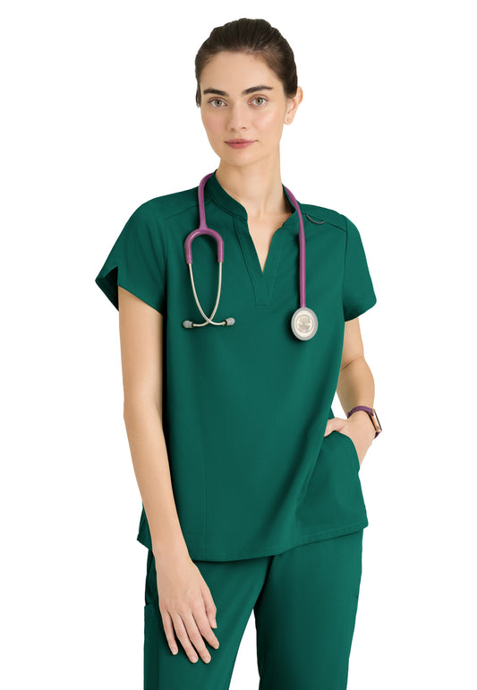 Women's Two-Pocket Avery Scrub Top - GRST230 - Hunter Green