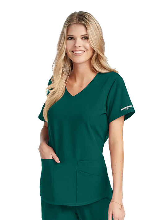 Women's Three-Pocket Curved V-Neck Breeze Scrub Top - SK101 - Hunter Green