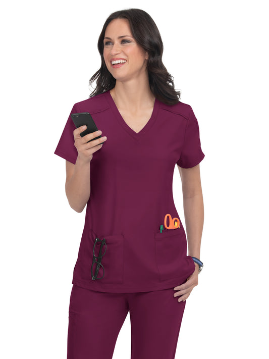 Women's Three-Pocket V-Neck Cardi Top - C101 - Wine