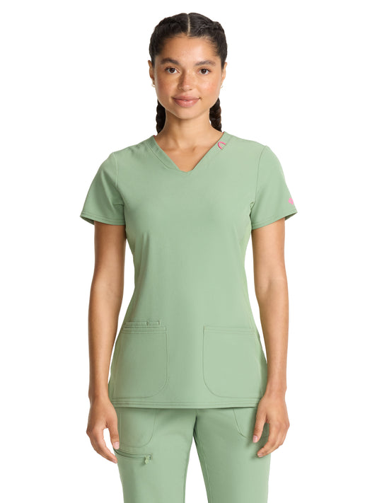 Women's 3-Pocket V-Neck Top - 702 - Beyond Green