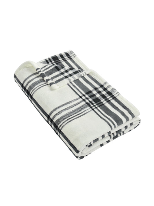Ultra Plush Blanket - BP31 - Black/ White Plaid