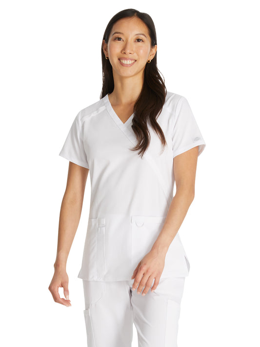 Women's 2-Pocket Contemporary Top - DK625 - White