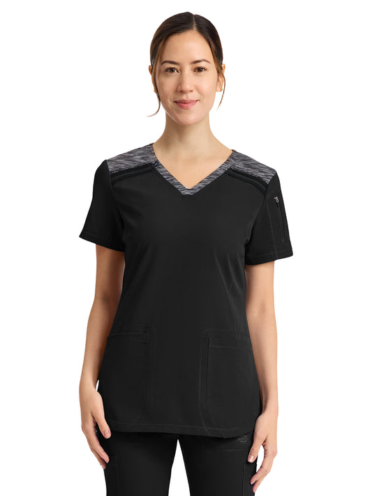 Women's 3-Pocket V-Neck Top - DK740 - Black